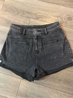 HALARA Washed Black High-Rise Denim Shorts NWOT